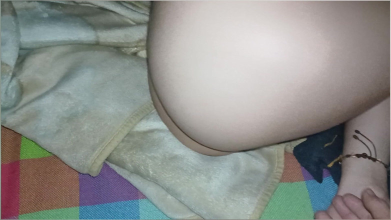 CaseritosConLuu: Skinny Colombian Woman Turns Herself in Missionary