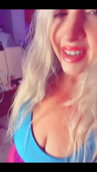 Rival Twinsters Filming Behind the Scenes