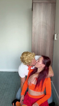 Fred Chaeting dengan Velma