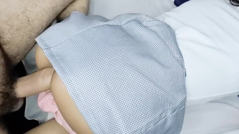 MynameisJuly: Uczennica przyłapana na seksie z nauczycielem dla stopni