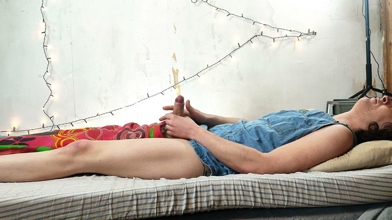 Sara B: Fun in bed