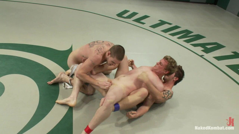 Naked Kombat: Hayden Russo ve Jake Austin vs. Dj ve Brandon takım...
