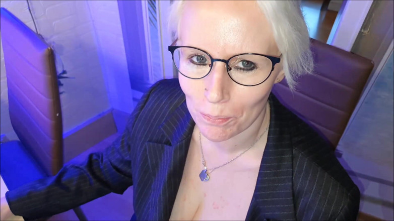 UserBitch1: Home Office - and the Boss Has Seen It All