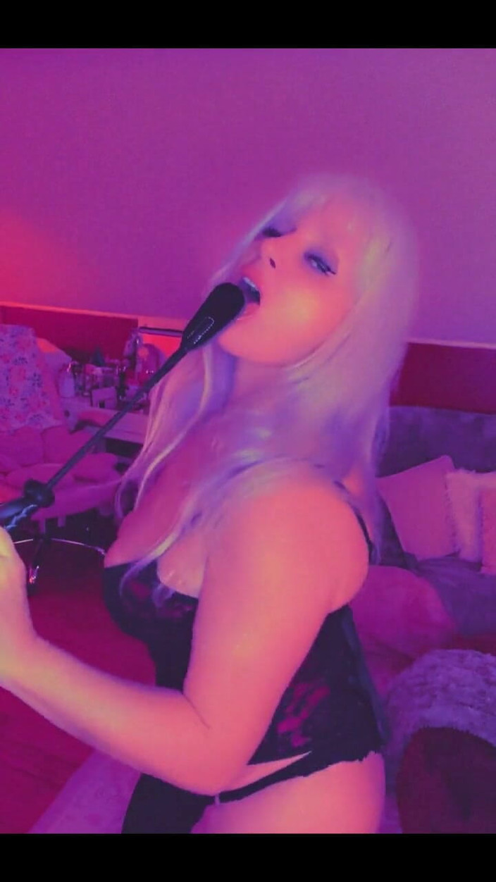 PaintedRose: Divertido y coqueteo