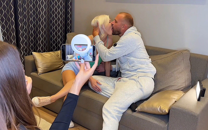 Johnny Grey: Her Girlfriend Likes Big Dick Pusling in Her Mouth - FFM...