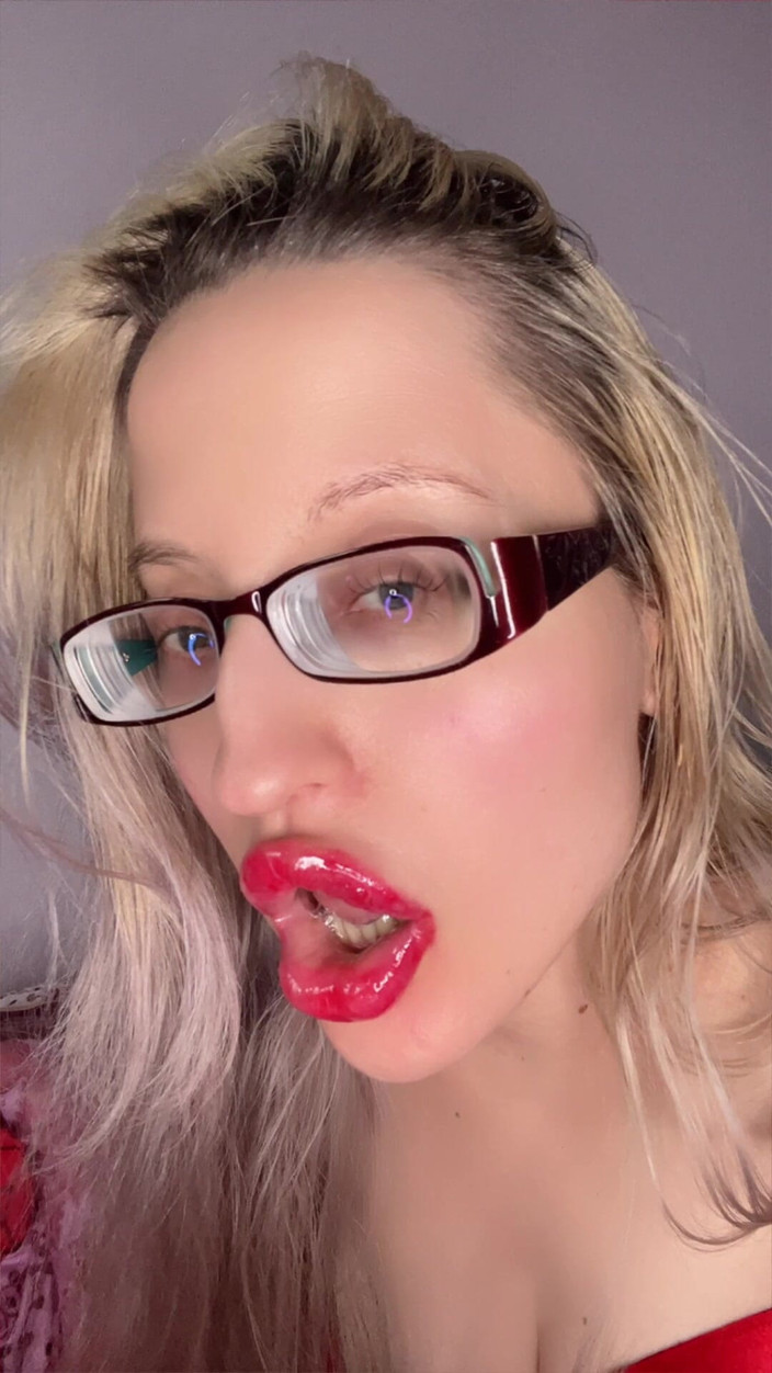 FinDom Goaldigger: Bimbo 섹시한 트랜스 변신