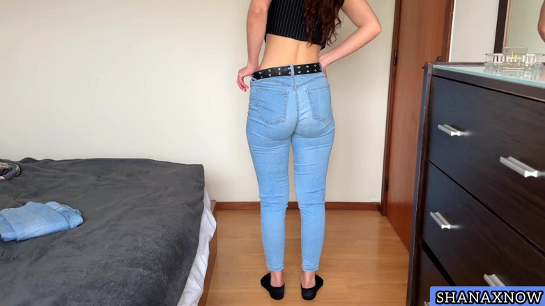 Shanaxnow: Blauwe strakke spijkerbroekfetisj grote kont problemen witte reet string