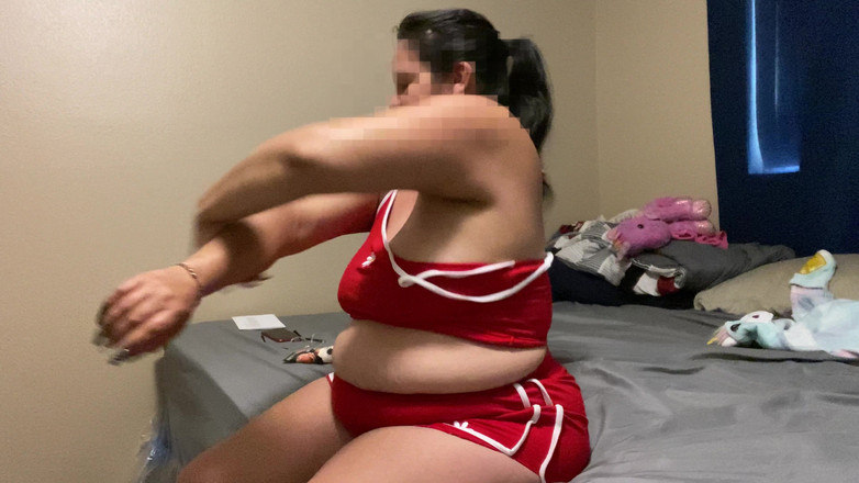 Full Monty: Tina latina nach dem fitnessstudio