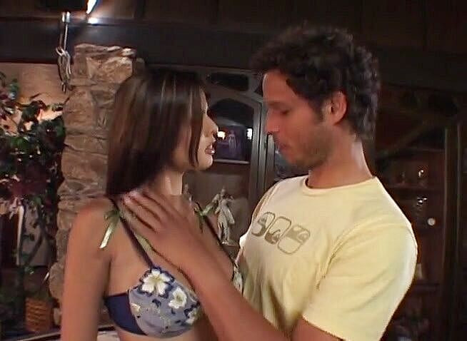 Hooters Entertainment: Latina MILF děvka fukcs jen do zadku