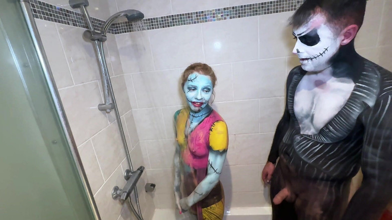 Emojizz: ジャックとサリーを洗い流す