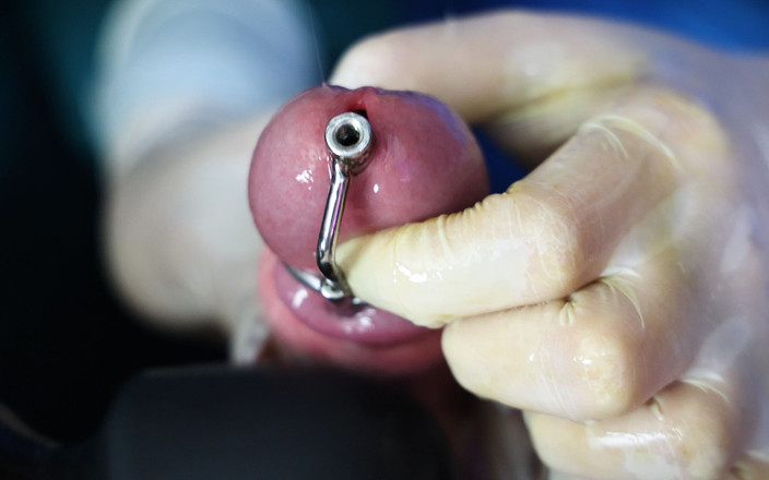 DominaFireOfficial: Sadistické sestry 6: Extrakce spermatu a zvuk!