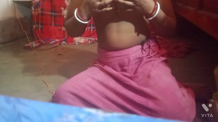 Maya40083: Tia recebendo dedos