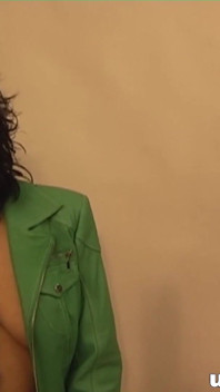 Backstage: in the Studio with Lea Blow