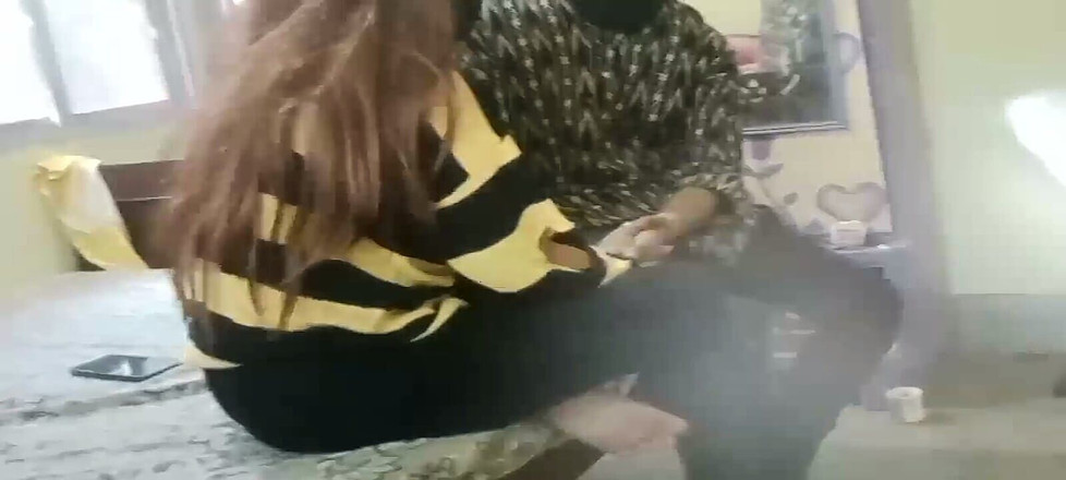 Nazima Khan: Indický učitel tution a desi studentka Ki virální Chudai Video část 2