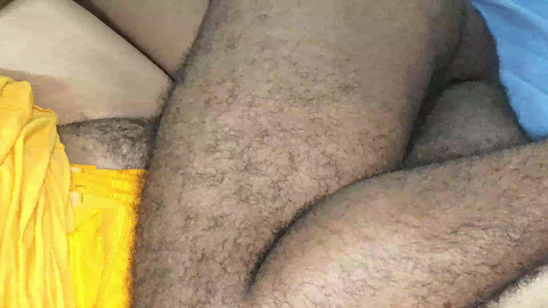 Desistar: 인도 포르노 방에서 발정난 의붓여친을 찾습니다