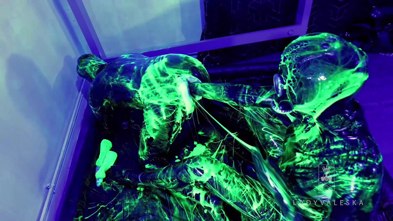 Lady Valeska: Rubber Double Fisting with Uv Slime