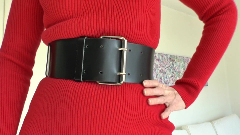 Lady Victoria Valente: Cinturones anchos y apretados parte 77 Lady Victoria Valente