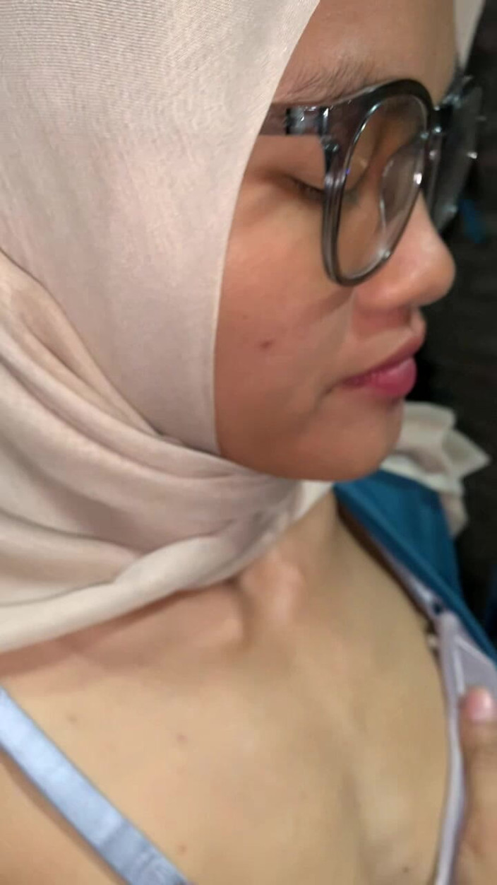 Indo Girl: Frumoasa mea iubită cu voal hijab cere să fie futută