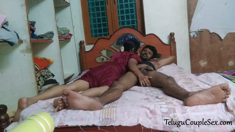 Indian college girls sex: Geile reife indische Telugu-paare machen ihr erstes selbstgedrehtes video