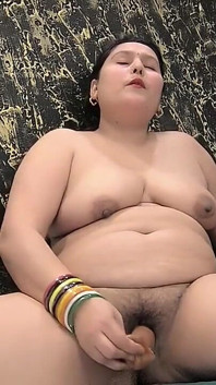 Desi Village Girl Exposed Her Pussy Masterbation