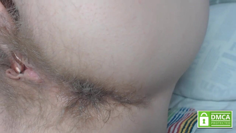 Risky Hairy Couple: Hạt màu hồng trong lỗ đít đầy lông