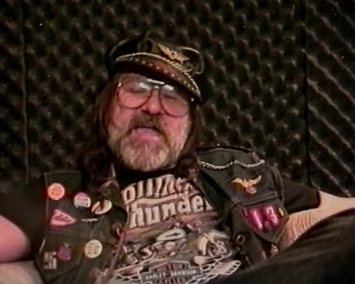 Monde Francais: 来自法国的丰满黑人荡妇在口交后被狠操