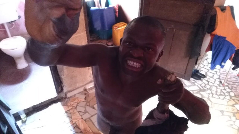 Moviesporn1: Дай своєму члену велику дупу, яку вона не почула