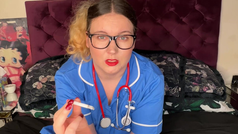 MissFFW: 看護師が針を嘲笑う