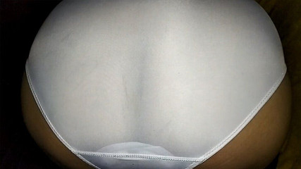 Cancanxxx: The Pastor S Wife Shows Her Panties and Her Feminine...