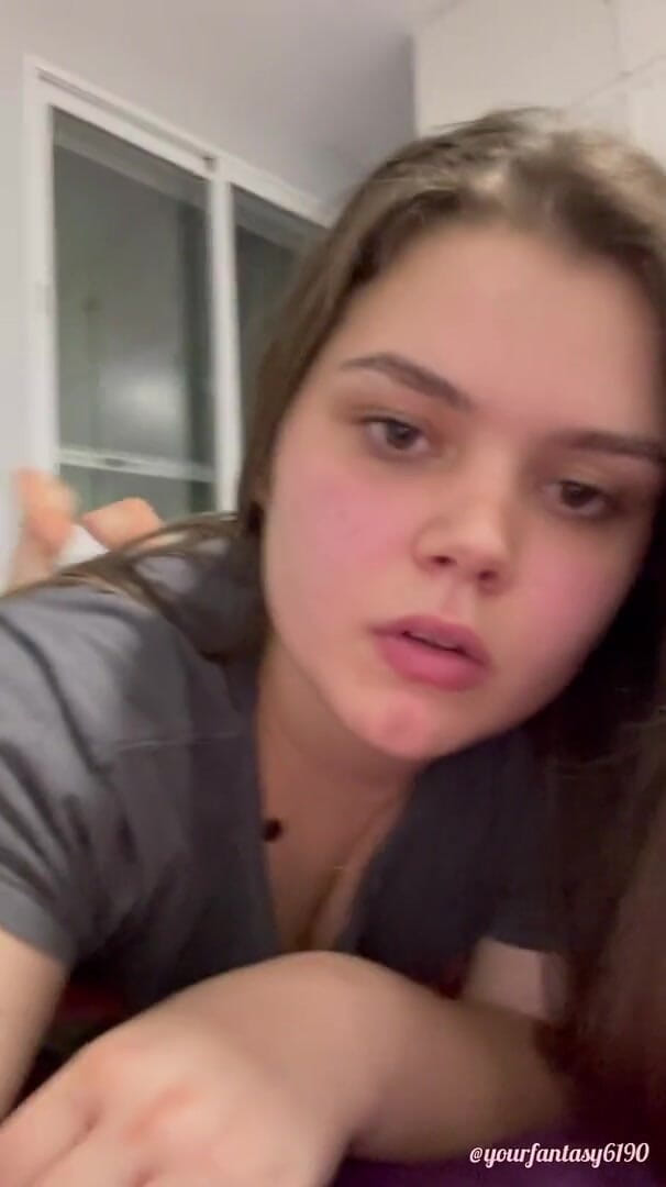 Your fantasy studio: Farting-face expressions and dirty talk