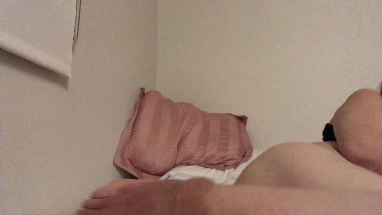 Leesa: Čůrání na mě Lee