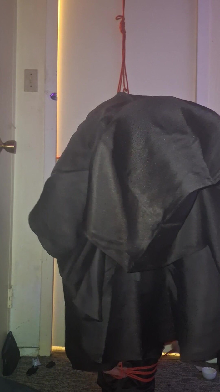 Robert48569: Daddys a Monk... Perbudakan