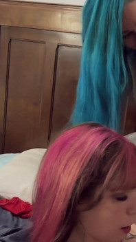 Friends Get Together to Have a Very Naughty and Tasty Threesome