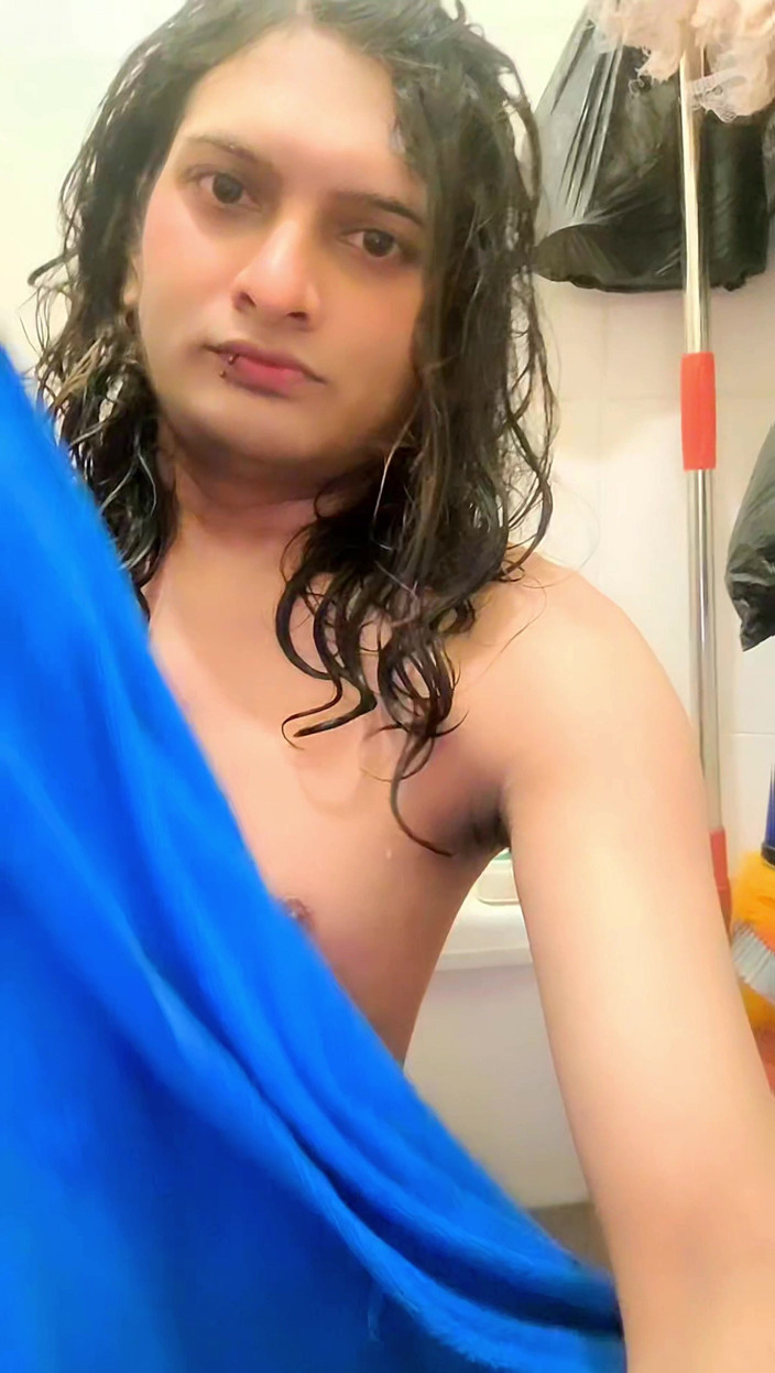 Zoyasazadai: Zoya Shezadi Going to Shower and Wearing Blue Towel and...