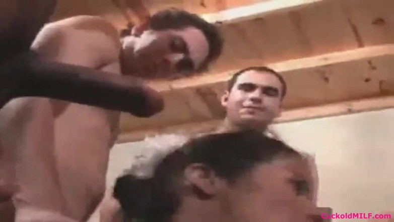 Cuckold MILF: 寝取られ熟女妻クソbwcブルズ