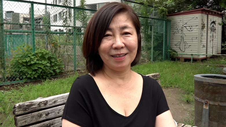 MBM3988: 하드코어하게 따먹히는 핫한 금발 밀프