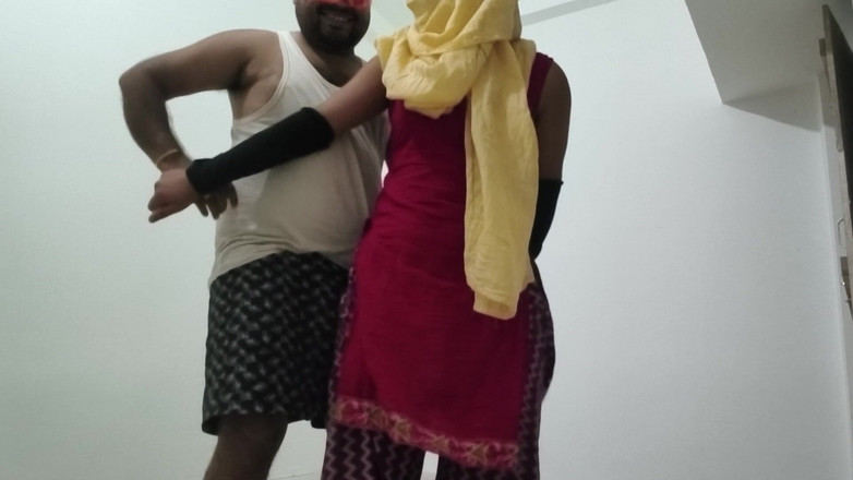 priyankabgu1: Kakak ipar india dientot gaya doggy habis-habisan di rumah