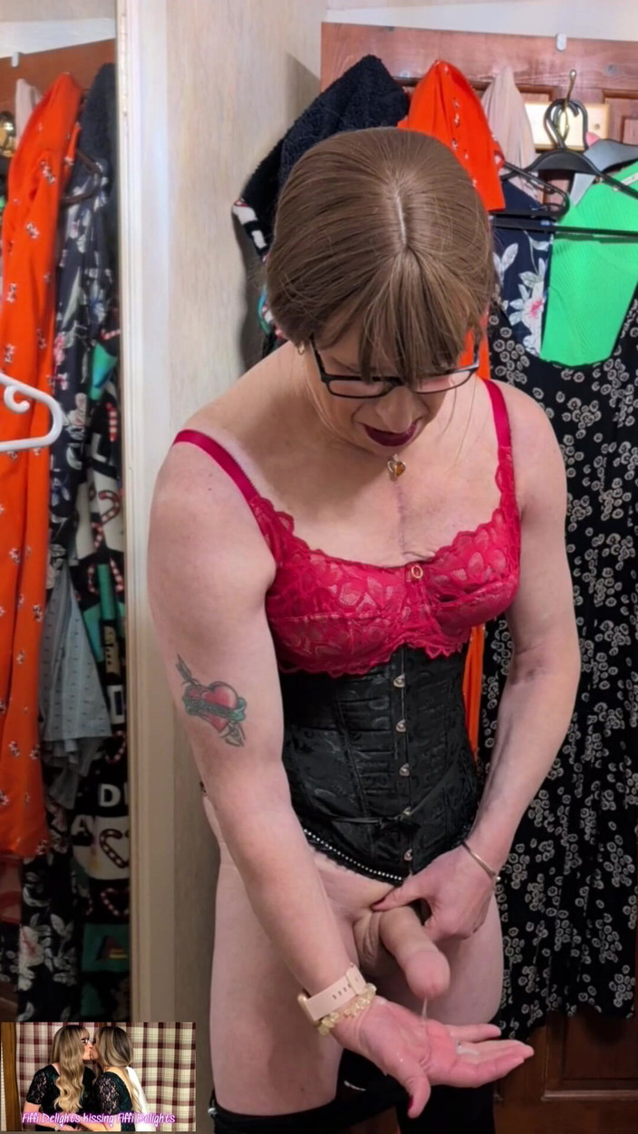 Fiona of Delights: Mijn stiefmoeder heeft een penis