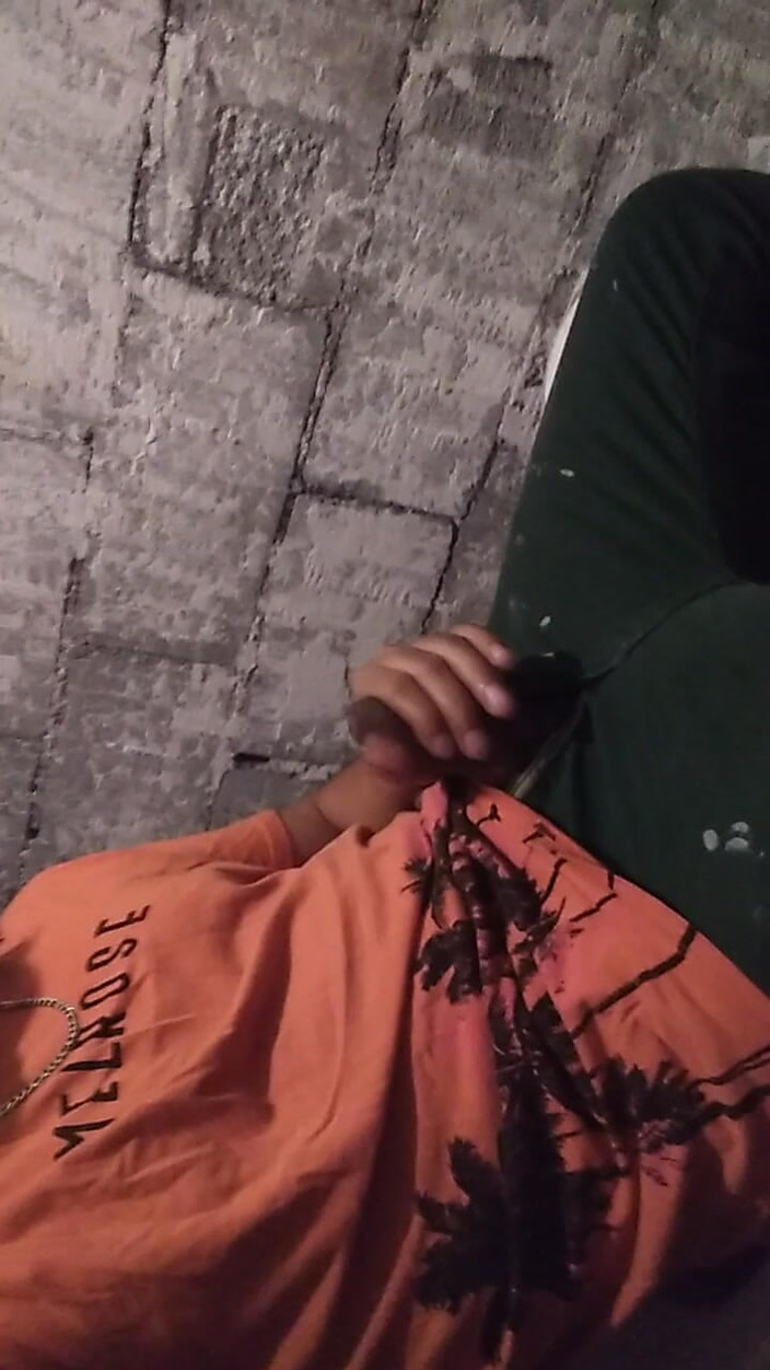 AlexAlejandro13: 포르노를 만들 수 없었어요