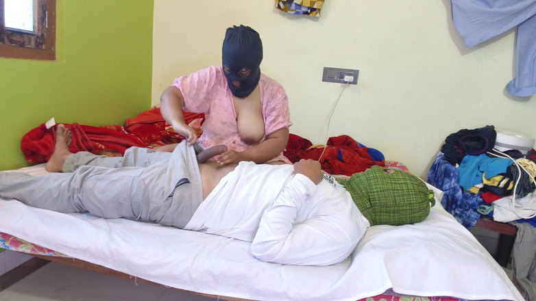 Hotty Mona: Indian Teen Sex with 24yr Beautiful Girl! Romantic Love Sex