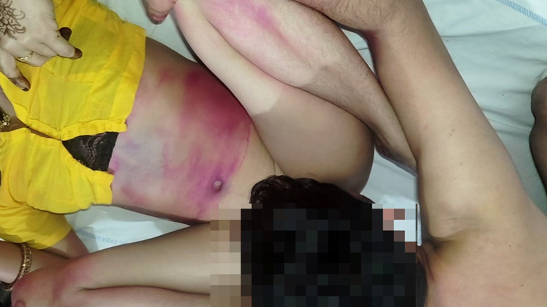 Desifukraa: O noapte colorată de distracție Holi cu soția fratelui meu...