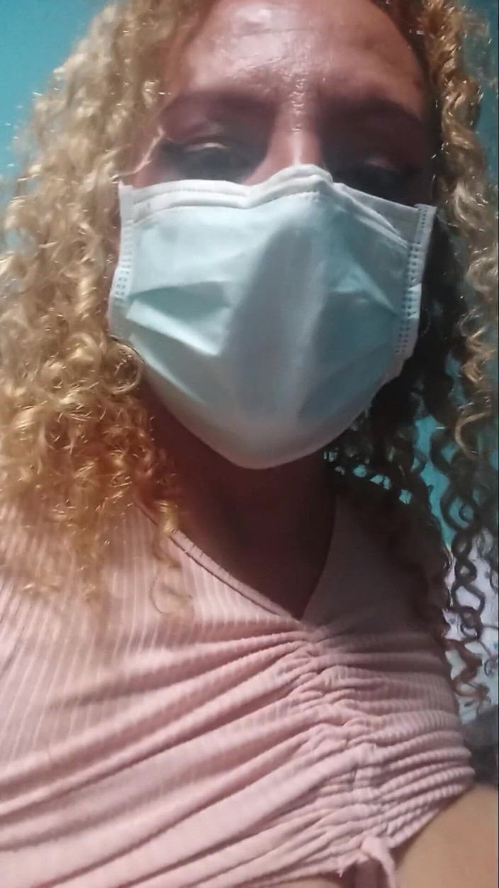 Lobicam: कोलम्बियाई सेक्सी महिला