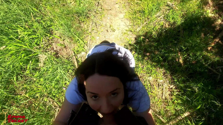 Emma Secret: Istirahat hiking! Sekarang giliran saya!