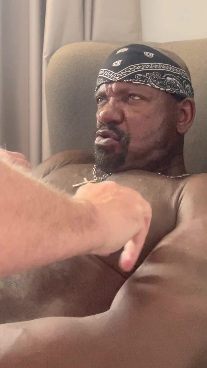 Black mature kinky muscle: Interracial BDSM Titplay