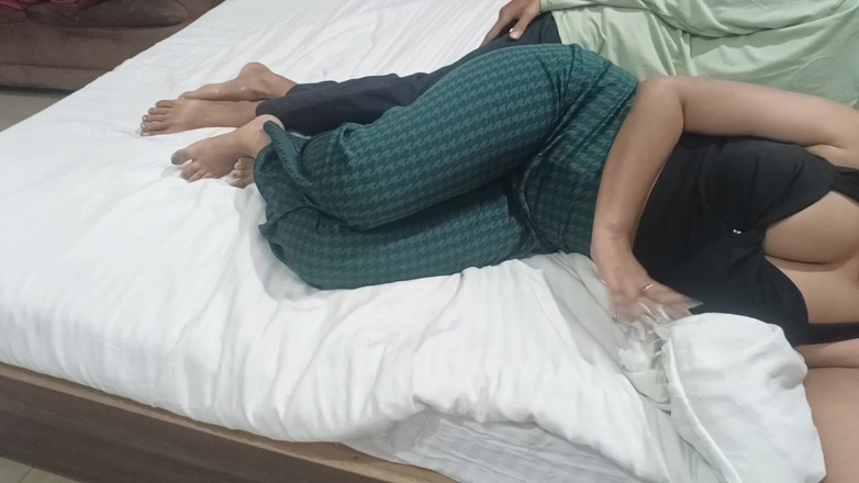 Priya ki Papa: Indian Desi Bhabhi scopata con suo cognato