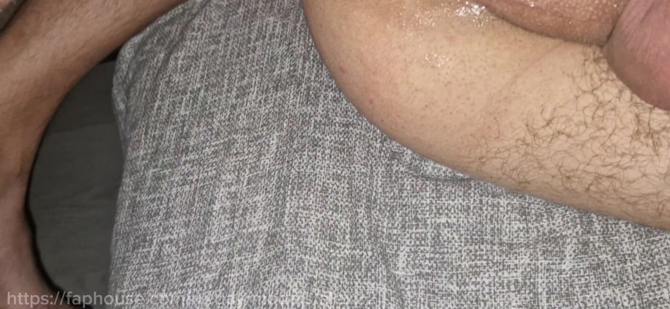 Dinar: 肛门里有精液的群交！没套做爱！大鸡巴的娘娘腔快感！