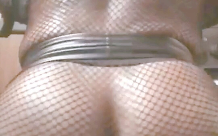 Black mature kinky muscle: भाग 3 फिशेट गियर मांसपेशियों वाली गांड सौतेले पिता के स्तन और प्रोस्टेट प्ले