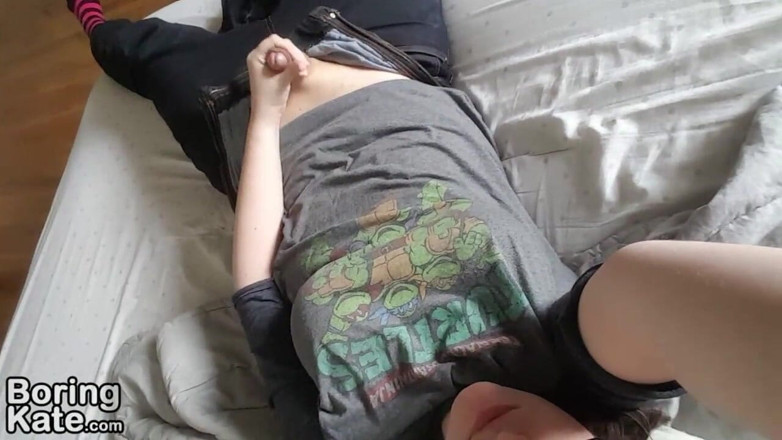 Boring Kate: Shes in heat
