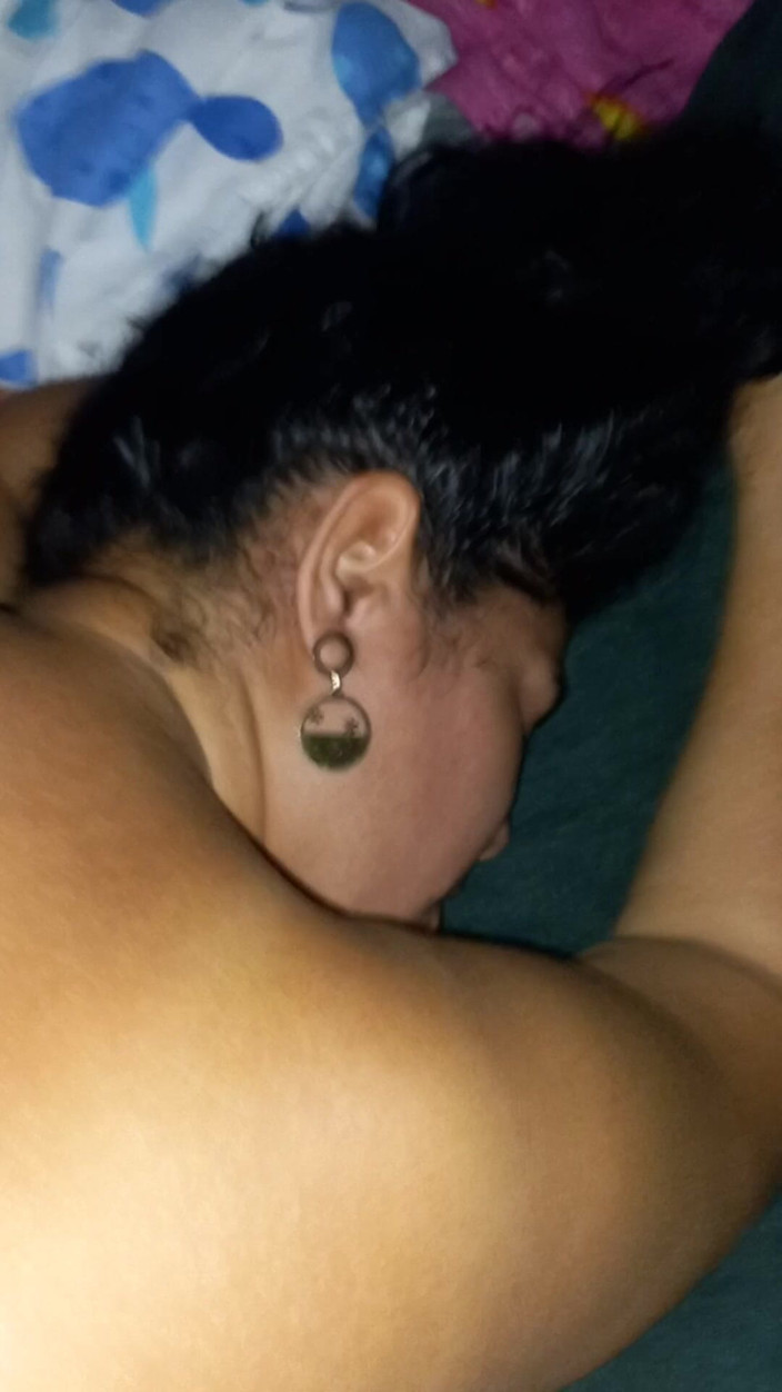 Valkyrieandluigy: Mengisap di botol