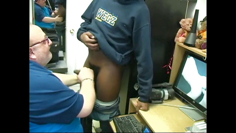 The Great Canadian Male: O explozie din trecut - Eldon3